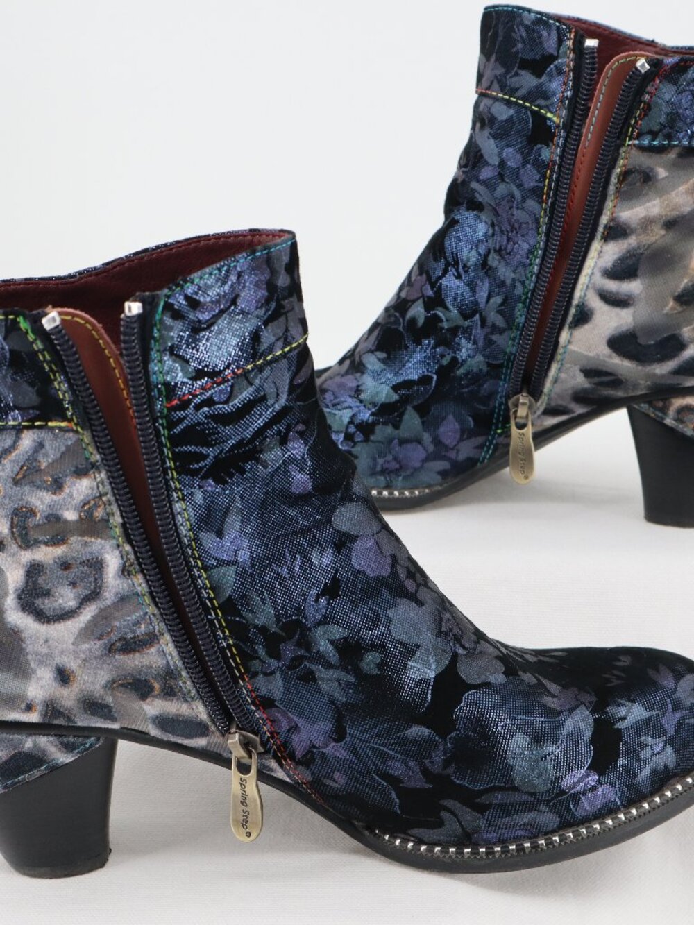 L’Artiste Dessa Hand Painted Leather Leopard Floral Booties EU 39 US 8.5 - Picture 3 of 12